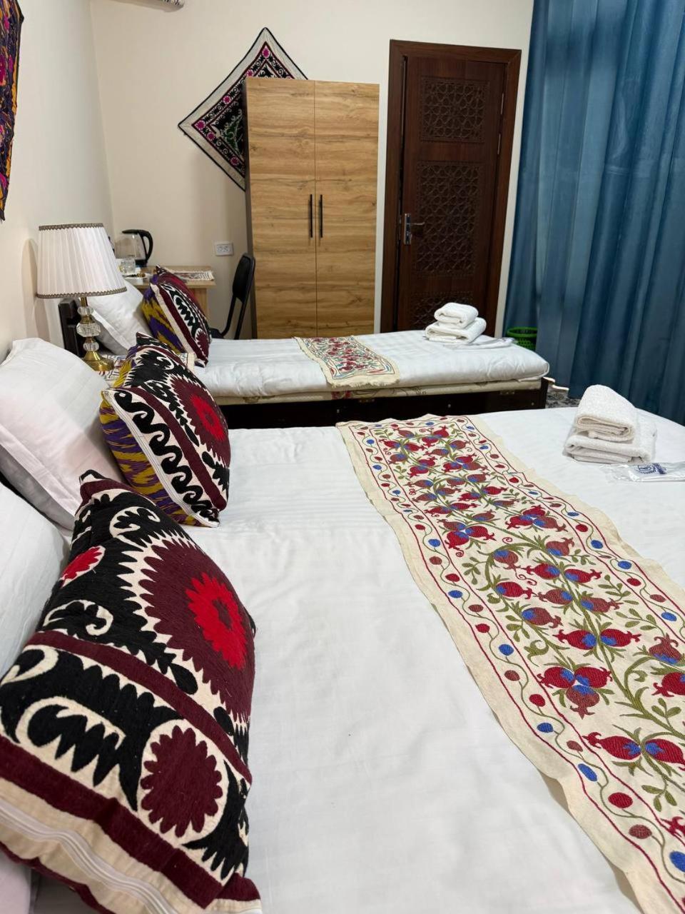 Art Suzani Hotel Buchara Buitenkant foto